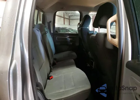 2020 Ram 1500 Big Horn/Lone Star z USA, uszkodzony, nr VIN 1C6SRFBT1LN281202